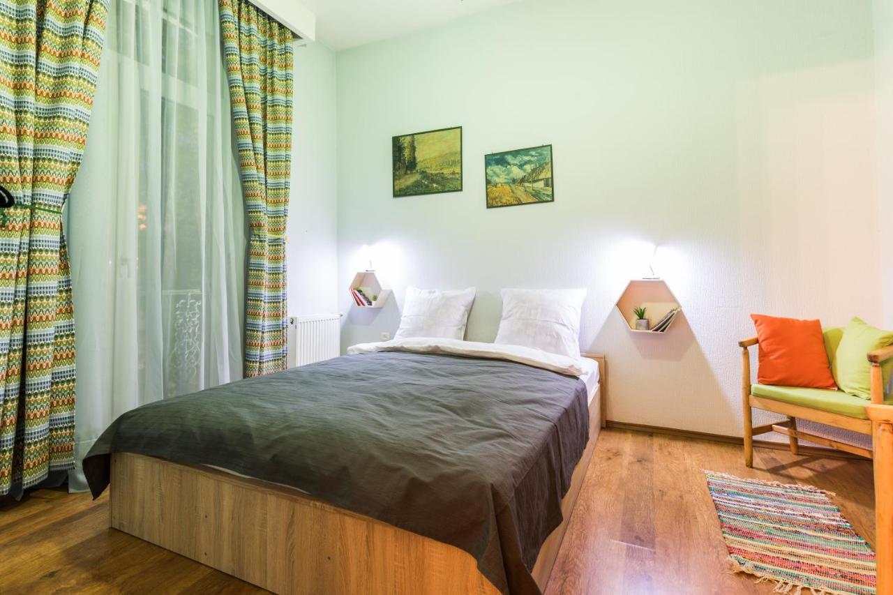 Apartment At 12 Baratashvili Street Tbilisi Ngoại thất bức ảnh