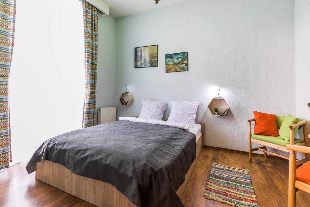 Apartment At 12 Baratashvili Street Tbilisi Ngoại thất bức ảnh