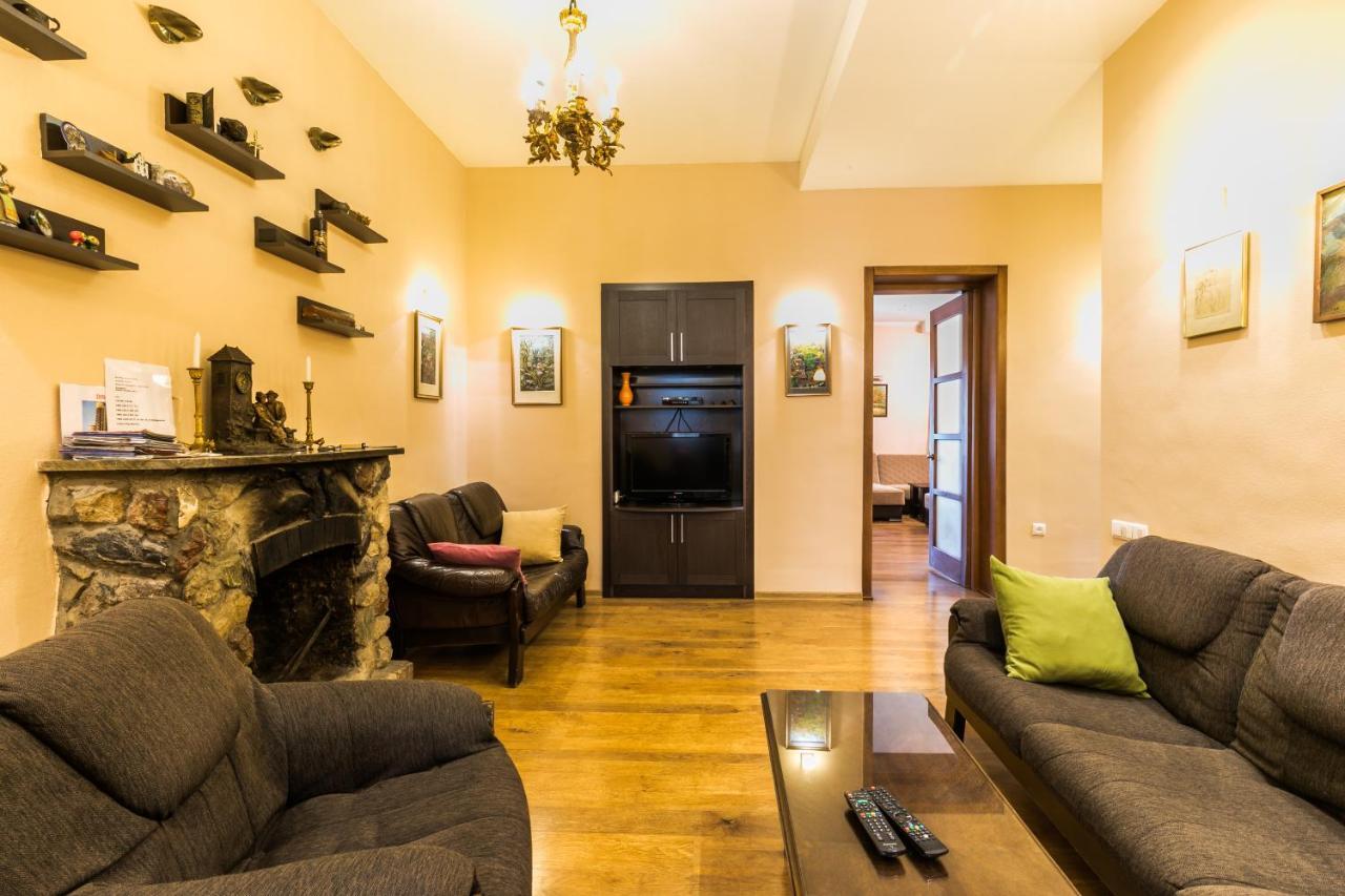 Apartment At 12 Baratashvili Street Tbilisi Ngoại thất bức ảnh