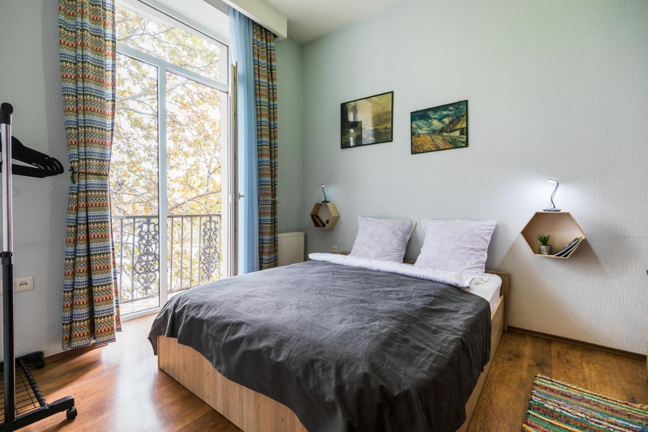 Apartment At 12 Baratashvili Street Tbilisi Ngoại thất bức ảnh